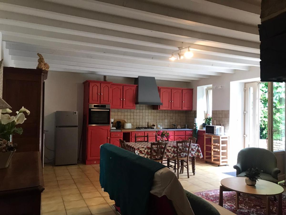 Logement De Charme Calme Assure Rieux  Eksteriør billede